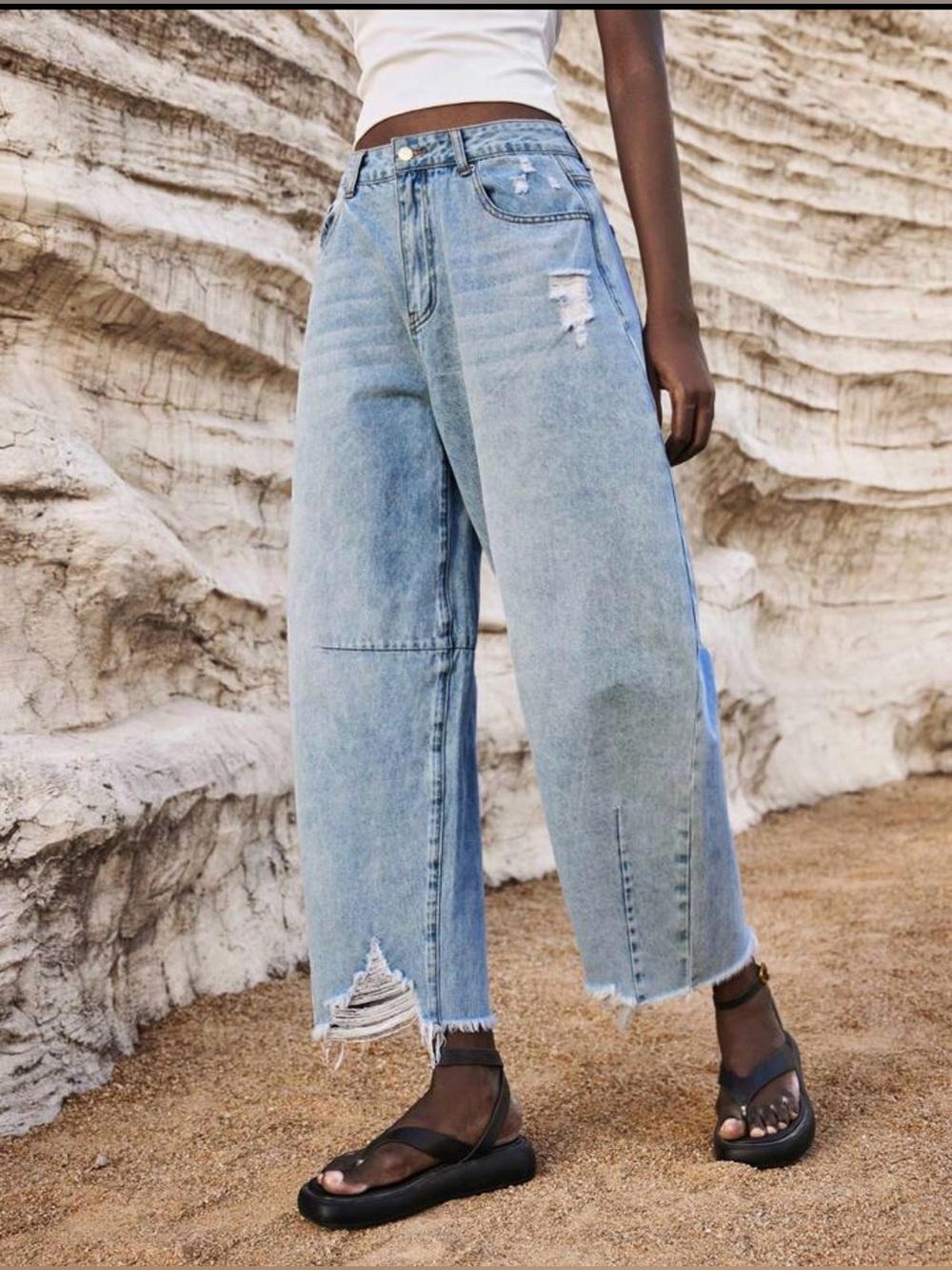 Women's 29  Wide Leg cropped barrel Jeans - Light Blue - Picture 6 of 9